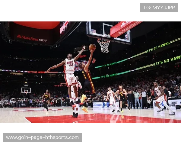 NBA前场补扣震碎对方信心：攻防转换中的制胜利器